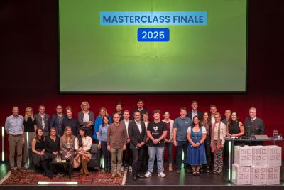 Alle Teilnehmerinnen und Teilnehmer der Masterclass 2025 plus Jury und ExpertInnen.